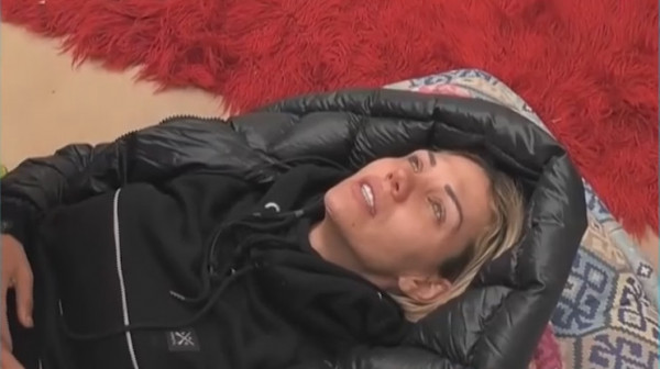 Η Φάρμα: H Σάσα Μπάστα καταρρέει και παγώνουν όλοι στο αγρόκτημα