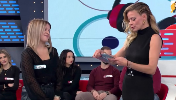 Ρουκ Ζουκ: Παίκτρια… «γυπαετίνα» τρέλανε την Μακρυπούλια – «Δεν αφήνει τίποτα όρθιο»