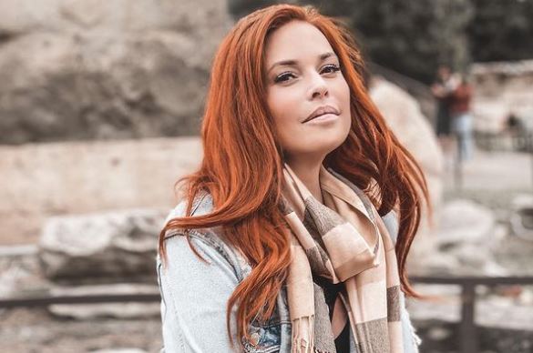 Η Σίσσυ Χρηστίδου χαμογελάει ξανά στην αγκαλιά της μικρής Ada