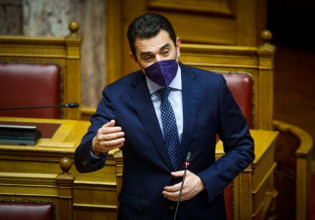 Σκρέκας: Επικίνδυνο το πάγωμα των τιμολογίων της ΔΕΗ – Δεν μπορούμε να απορροφήσουμε το 100% της ακρίβειας