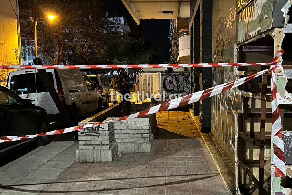 Δολοφονία 19χρονου στη Θεσσαλονίκη: Τον σκότωσαν με δρεπάνι – «Σας παρακαλώ μη με χτυπάτε άλλο»