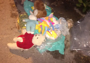 Παπάγου: Πεταμένα στα σκουπίδια