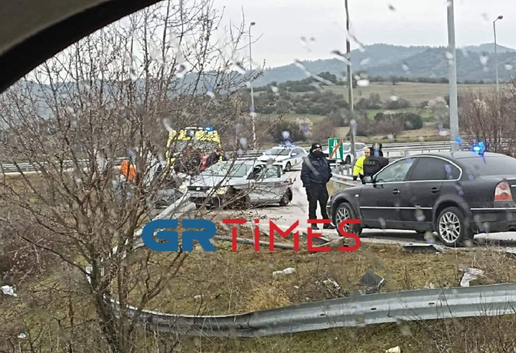 Θεσσαλονίκη: Τροχαίο με πέντε τραυματίες στην Εγνατία Οδό