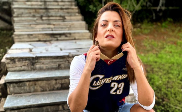 Χριστίνα Βραχάλη: Πιο ερωτευμένη από ποτέ η δημοσιογράφος – Ποιος είναι ο νέος της σύντροφος