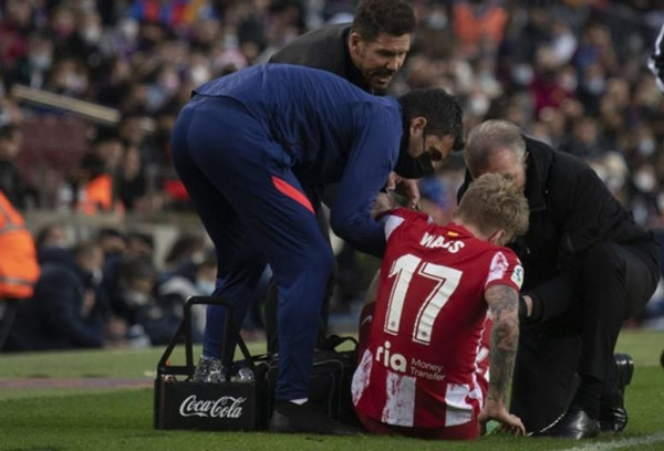 Κράξιμο σε Σιμεόνε: Ανάγκασε τον Βας να συνεχίσει τραυματίας και έπαθε ζημιά