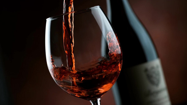 Eντάσεις στις παγκόσμιες τιμές χύμα κρασιού