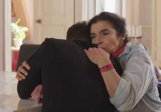 Η Γη της Ελιάς: Ο Θεοδόσης εγκαταλείπει ξανά την Μαργαρίτα και τον Αλέξη