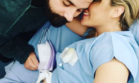 Τερέζα Σάσσου: Μαμά για πρώτη φορά έγινε η τραγουδίστρια