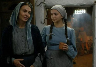 Χριστίνα Παυλίδου: «Στον Άγιο Παΐσιο παίζω ένα ρόλο από 38 έως 72 ετών»