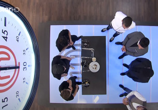 MasterChef: Η αποχώρηση που έφερε δάκρυα και αμηχανία