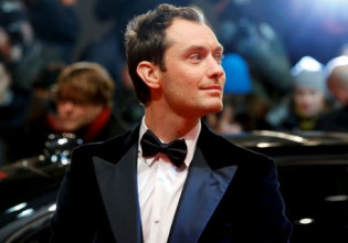 Αγνώριστος ο Τζουντ Λο – Δείτε πώς είναι σήμερα ο άγγλος γόης