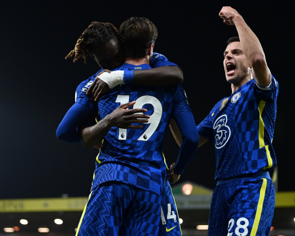 Νίκη της Τσέλσι στο Carrow Road (3-1) – Πάρτι για Σα και Ποντένσε (4-0)