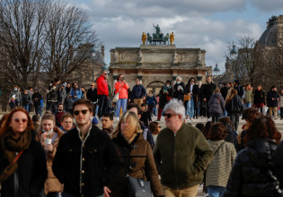Κοροναϊός: Τα κρούσματα στη Γαλλία αυξήθηκαν μετά την άρση των περιορισμών