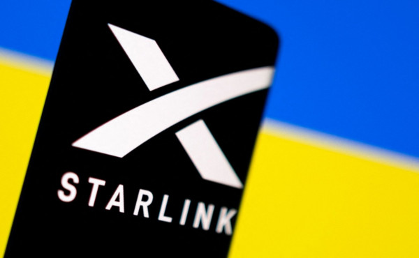 Ουκρανία: Οι κεραίες του Starlink μπορεί να γίνουν στόχος για τους Ρώσους, προειδοποιεί ο Ίλον Μασκ