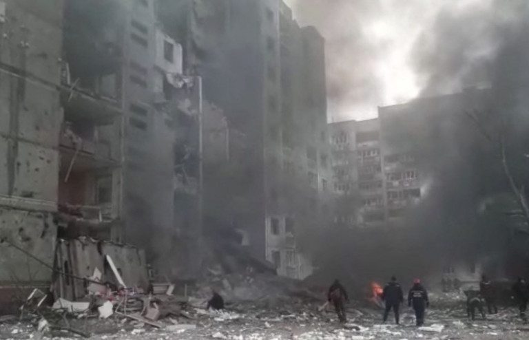 Πόλεμος στην Ουκρανία: Ρωσική μέγγενη σε πόλεις «κλειδιά», λιμάνια και εργοστάσια ενέργειας