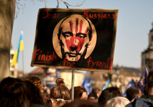 Ουκρανία: Από τον τηλέγραφο στο WhatsApp