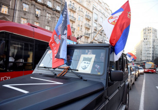 Πόλεμος στην Ουκρανία: Η Σερβία θυμάται τον βομβαρδισμό της και παίρνει το μέρος… του επιτιθέμενου