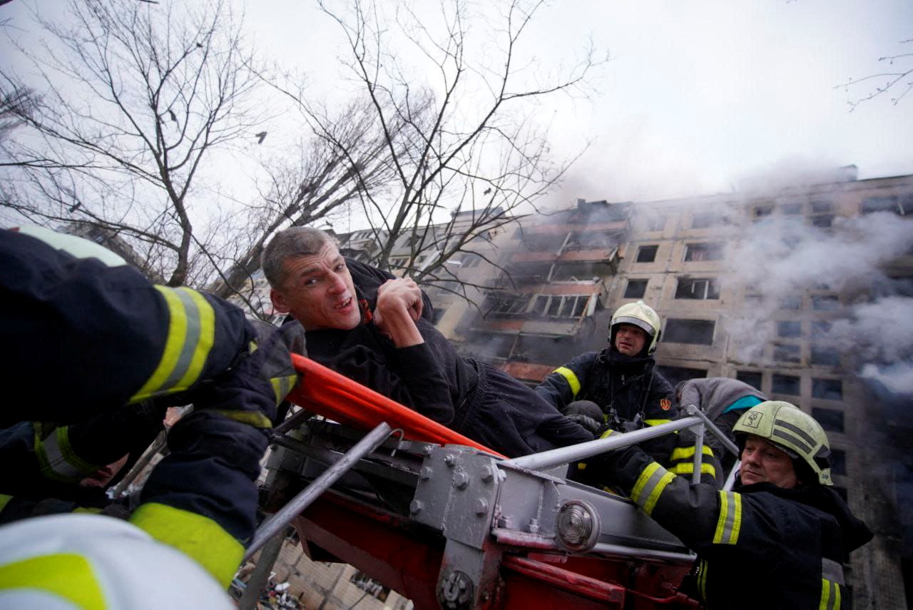 Ουκρανία: 19η ημέρα του πολέμου - Βομβαρδισμοί σε Κίεβο κι άλλες πόλεις, πολλοί νεκροί και τραυματίες