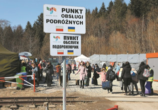 Ζώντας με το «φάντασμα»της σοβιετικής κατοχής – Τι σκέφτονται οι χώρες της Ανατολικής Ευρώπης