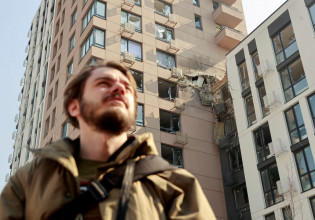 Πόλεμος στην Ουκρανία: Οι δυο δυσάρεστες επιλογές του Πούτιν για την πολιορκία του Κιέβου