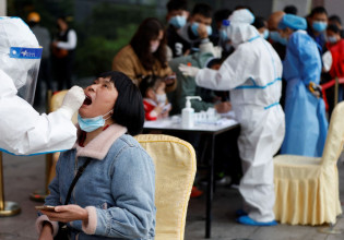 Όμικρον: Επικράτησε παγκοσμίως η υποπαραλλαγή ΒΑ.2