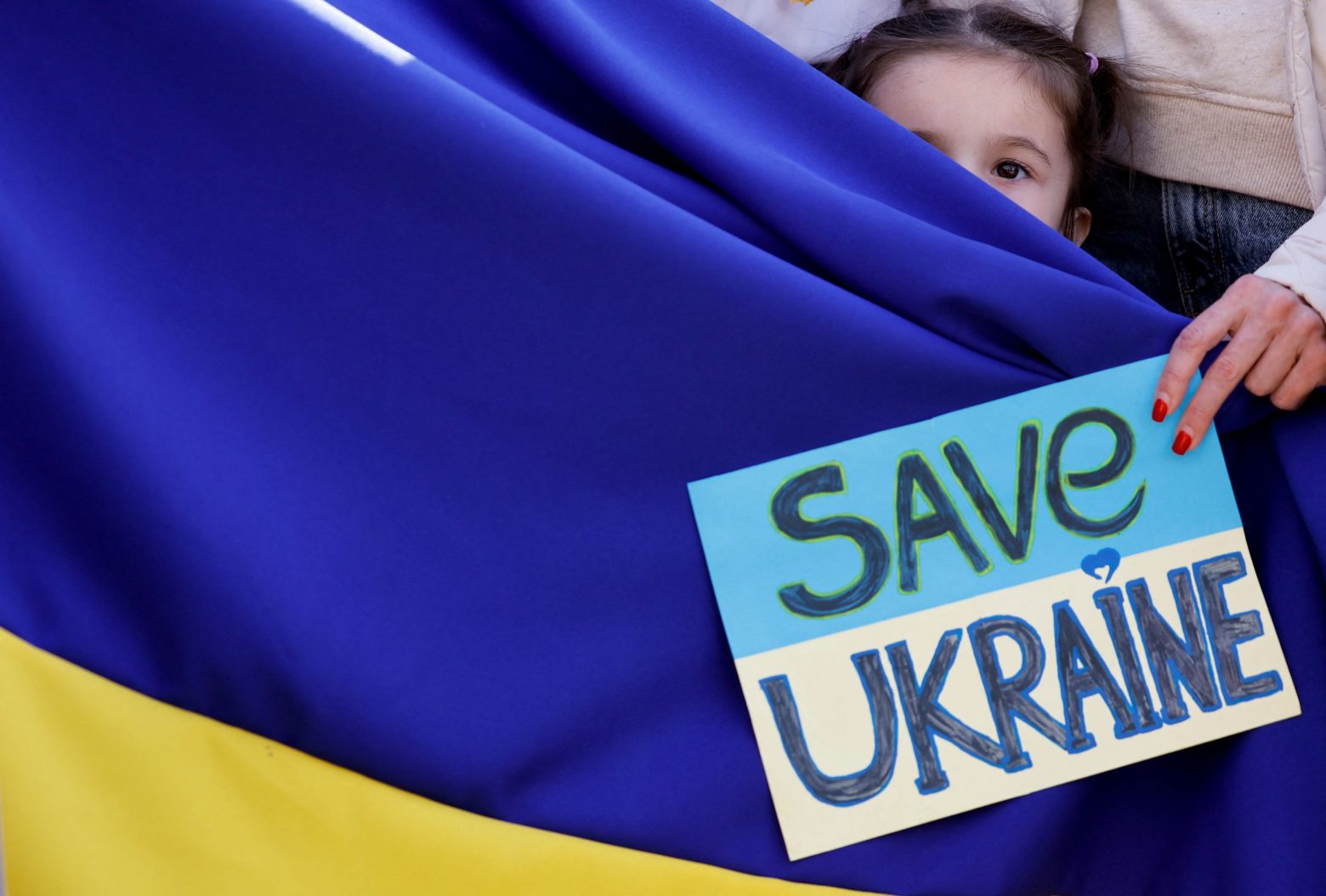 Ουκρανία: «Η Ρωσία προσπαθεί να μας χωρίσει στα δύο» - Προαναγγελία για δημοψήφισμα στο Λουγκάνσκ