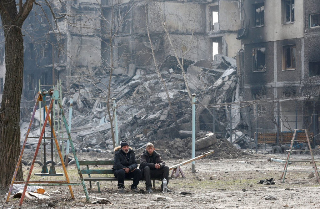 Πόλεμος στην Ουκρανία: Μεγάλες απώλειες για τη Ρωσία – «Ο Πούτιν επιζητά τη διχοτόμηση της Μαριούπολης»