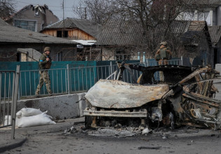 Ουκρανία: Οι Ρώσοι ανασυγκροτούνται και ετοιμάζουν νέες επιθέσεις λέει το Κίεβο