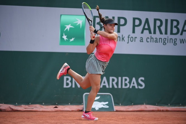 Αποθέωση για την Λάκη (vids)