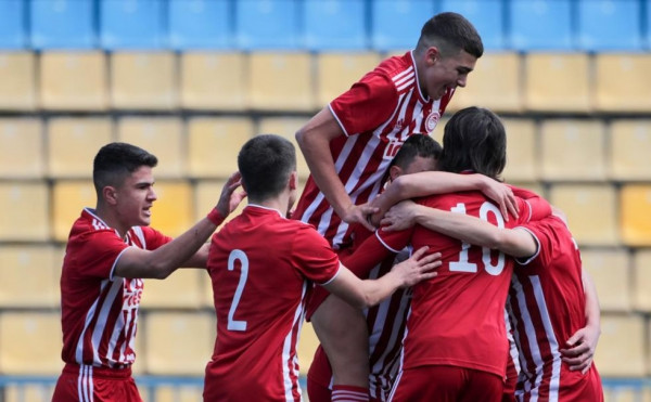 Super League Κ15: Ώρα τίτλου για Ολυμπιακό ή ΠΑΟΚ