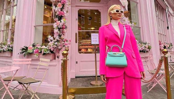 Αλεξάνδρα Παναγιώταρου: Ανέβασε την θερμοκρασία στο Instagram με το βαθύ ντεκολτέ της