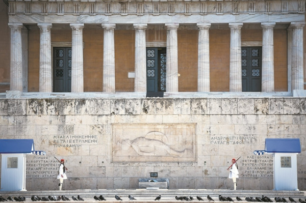 Ενα εμβληματικό μνημείο για τους αφανείς ήρωες