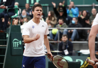 Τεράστια νίκη Τσιτσιπά και επική ανατροπή για την Εθνική!