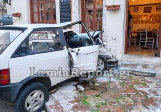 Αμφίκλεια: Μια γυναίκα νεκρή όταν αυτοκίνητο «καρφώθηκε» σε τσιπουράδικο