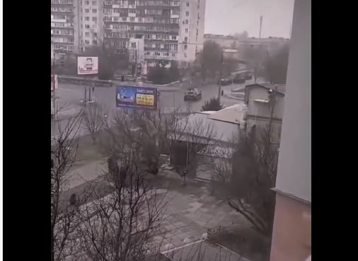 Πόλεμος στην Ουκρανία: Αξιωματούχος διαψεύδει ότι η Χερσώνα καταλήφθηκε από τους Ρώσους – Οι μάχες συνεχίζονται