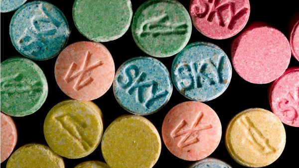 Κοροναϊός: Τα lockdown έφεραν πτώση της χρήσης ecstasy στην Ευρώπη