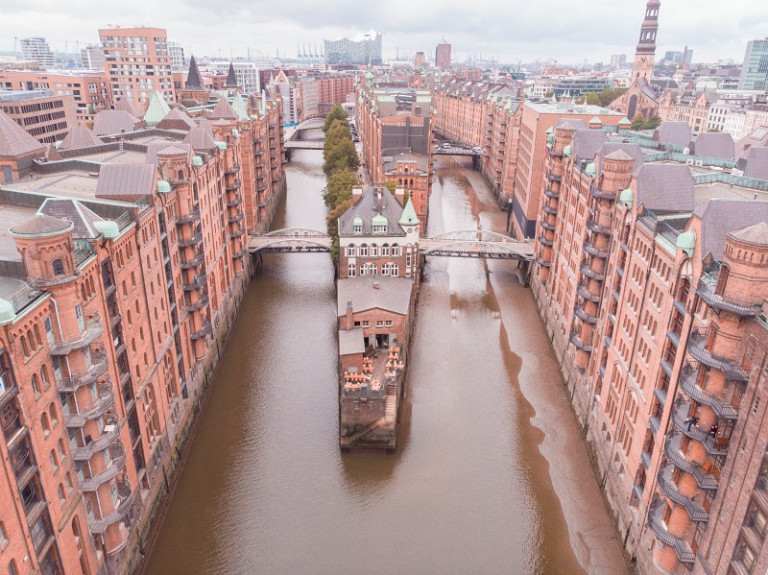 Κοροναϊός: Το Αμβούργο αυτοανακηρύχθηκε σε «hotspot» του ιού και λαμβάνει πάλι μέτρα