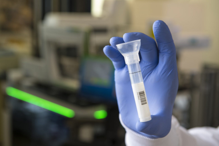 Κοροναϊός: Τα τεστ σάλιου πιο γρήγορα και ακριβή από τα ρινικά