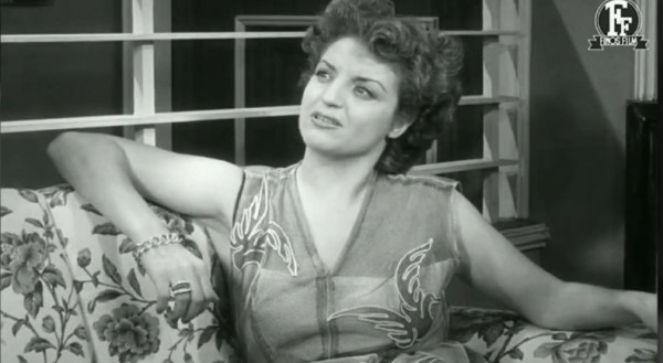 «Γυναίκα, πάρε τα ηνία στα χέρια σου» – Με επικές ατάκες η Φίνος Φιλμ στέλνει το δικό της μήνυμα