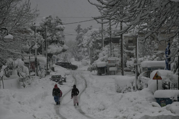 Καιρός: Έρχεται στροβιλιζόμενη κακοκαιρία – Χιονοπτώσεις ακόμα και στην Αττική