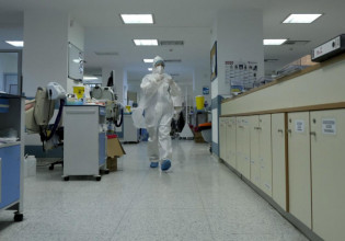 Κρήτη: Διασωληνώθηκε ο πρώτος ασθενής με Όμικρον 2