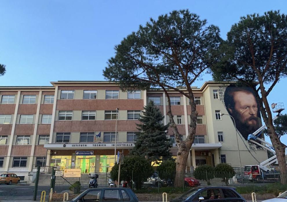 Italia: Dostoevskij “tagliato fuori” dall’Università degli studi di Milano – Reazioni e murales di scrittori russi