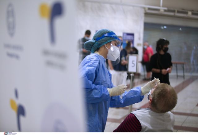 Πλεύρης: Περιμένουμε αύξηση κρουσμάτων κοροναϊού από το φθινόπωρο – Τι είπε για την 4η δόση