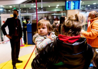 Ουκρανία:«Ανάγκη να προστατευθούν οι γυναίκες και τα κορίτσια που υποφέρουν εξαιτίας της ρωσικής εισβολής», λένε οργανώσεις αρωγής