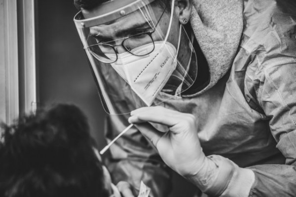 «Αγγίζει» το 10% η θετικότητα στην Άνδρο, στα ύψη και η Μήλος – Δείτε αναλυτικά τα ποσοστά