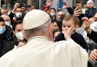 Πόλεμος στην Ουκρανία: Νέα έκκληση του Πάπα να τερματιστούν οι μάχες – Τι είπε στον Σολτς