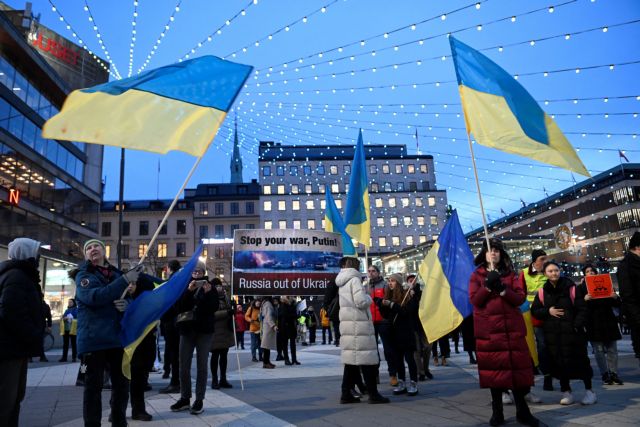 Πόλεμος στην Ουκρανία: Αγώνας δρόμου για τον επανεξοπλισμό της Σουηδίας