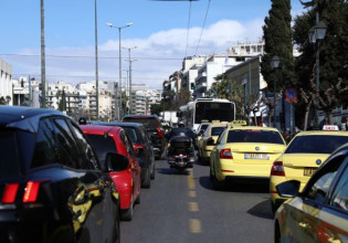 Κοροναϊός: Μπορεί η Ομικρον 2 να ανατρέψει τον σχεδιασμό για το Πάσχα; Crash test το τριήμερο της 25ης Μαρτίου