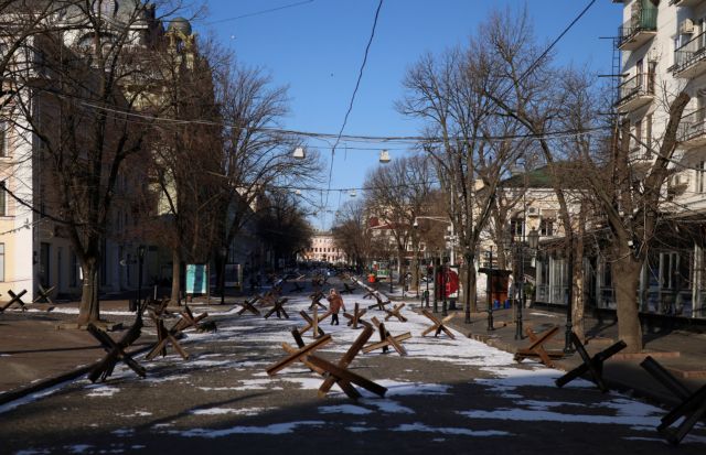 Πόλεμος στην Ουκρανία: Για τη μεγάλη μάχη θωρακίζονται οι κάτοικοι της Οδησσού
