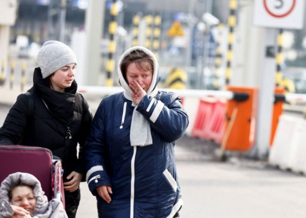 Πόλεμος στην Ουκρανία: «Ρώσοι στρατιώτες βιάζουν γυναίκες στις ουκρανικές πόλεις» καταγγέλλει ο ΥΠΕΞ